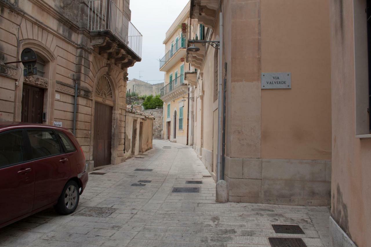Aristogatti Hotel Ragusa Exterior photo